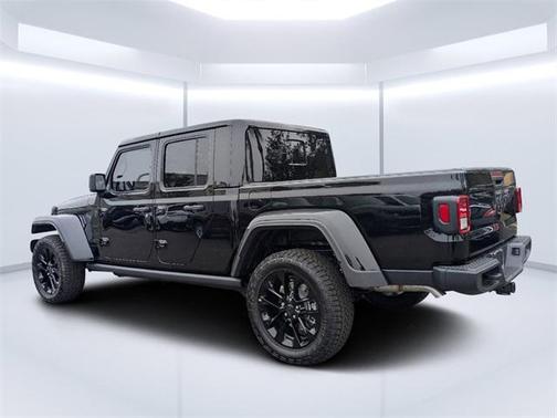 2025 Jeep Gladiator Nighthawk