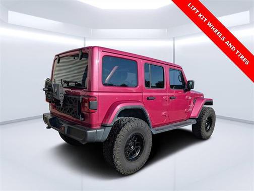 2024 Jeep Wrangler 4-Door Sahara 4x4