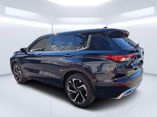 2023 Mitsubishi Outlander SE 2.5 2WD