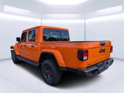 2025 Jeep Gladiator Sport S