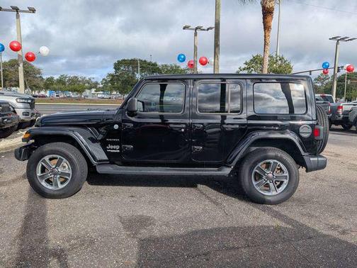 Black Clearcoat 2019 Jeep Wrangler Unlimited Sahara