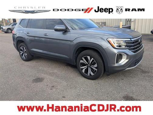 2024 Volkswagen Atlas 2.0T SE