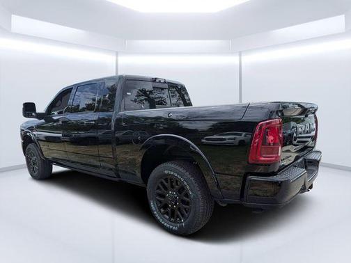 Diamond Black Crystal Pearlcoat 2026 RAM 2500 Limited Mega Cab 4x4 6'4' Box
