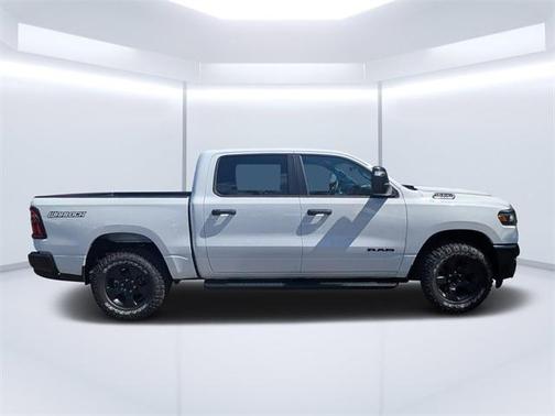 2025 RAM 1500 Warlock Crew Cab 4x4 5'7' Box