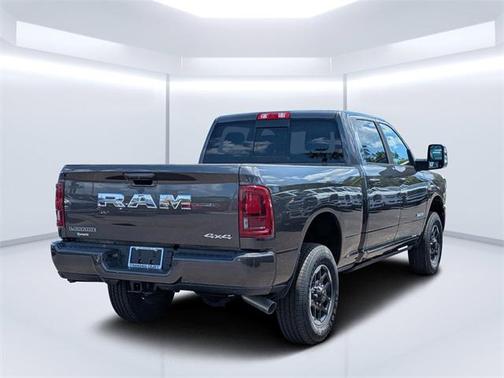 2025 RAM 2500 Laramie Crew Cab 4x4 6'4' Box