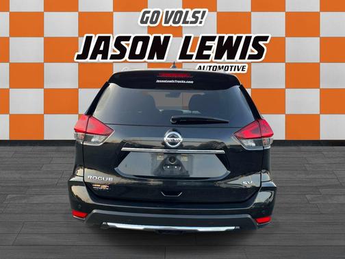 Magnetic Black Pearl 2020 Nissan Rogue SV