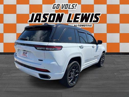 Bright White Clearcoat 2025 Jeep Grand Cherokee Summit