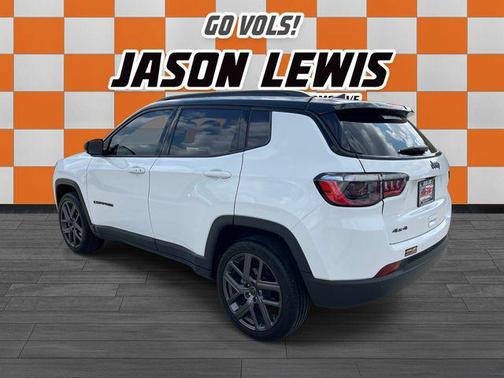 Bright White Clearcoat 2026 Jeep Compass Limited