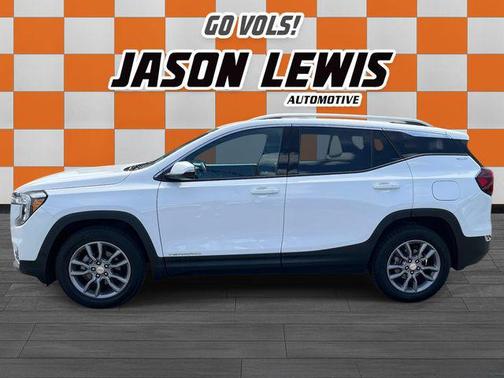 Summit White 2024 GMC Terrain SLT