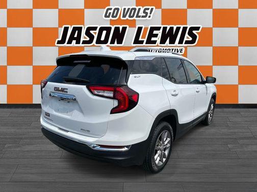 Summit White 2024 GMC Terrain SLT