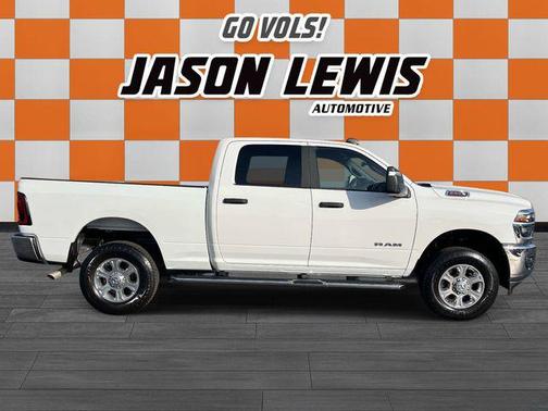 Bright White 2025 RAM 2500 Lone Star Crew Cab 4x4 6'4' Box