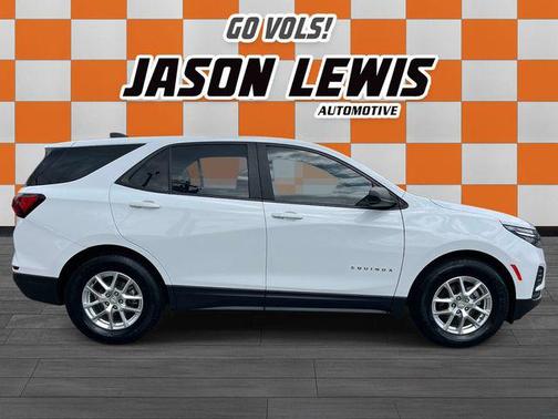 Summit White 2022 Chevrolet Equinox LS
