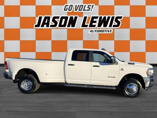 2024 RAM 3500 Big Horn Crew Cab 4x4 8' Box