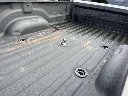 2024 RAM 3500 Big Horn Crew Cab 4x4 8' Box