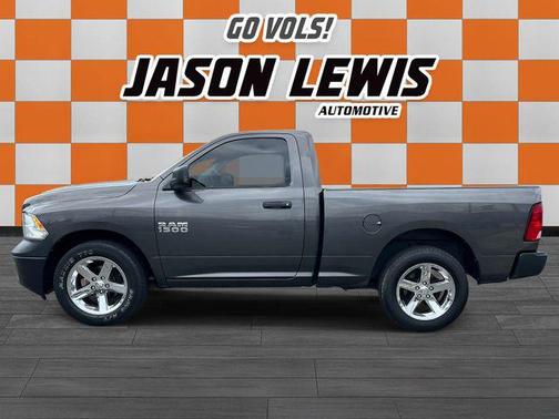 Granite Crystal Metallic Clearcoat 2018 RAM 1500 Tradesman