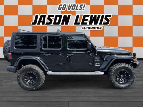 Black Clearcoat 2019 Jeep Wrangler Unlimited Sahara