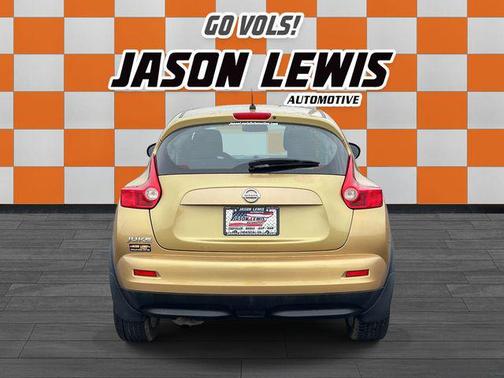 Atomic Gold 2014 Nissan Juke S