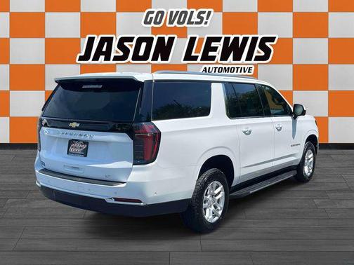 Summit White 2025 Chevrolet Suburban LT