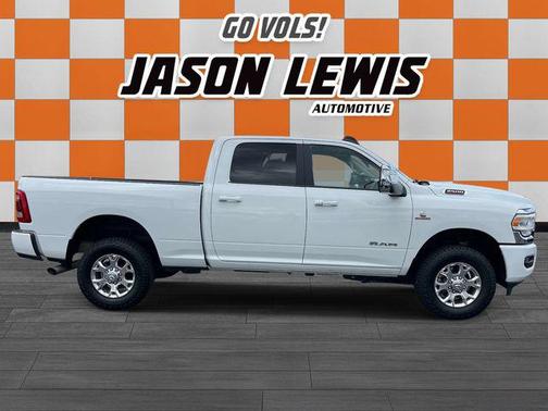 Bright White Clearcoat 2024 RAM 2500 Laramie Crew Cab 4x4 6'4' Box