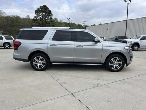 Iconic Silver Metallic 2023 Ford Expedition Max Limited