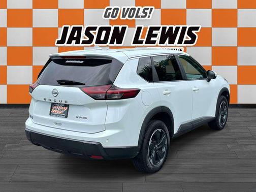 White Pearl 2024 Nissan Rogue SV