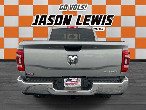 Billet Silver Metallic Clearcoat 2024 RAM 2500 Tradesman Crew Cab 4x4 6'4' Box