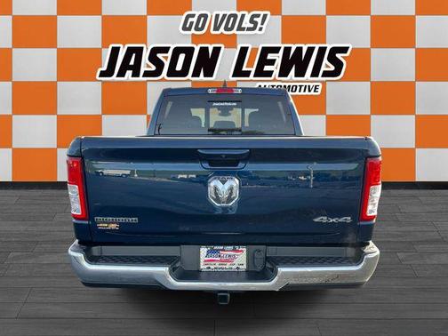Patriot Blue Pearlcoat 2022 RAM 1500 Big Horn/Lone Star
