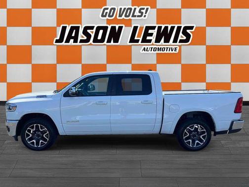 Bright White Clearcoat 2025 RAM 1500 Laramie
