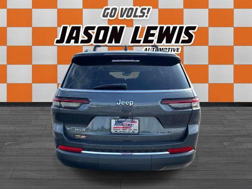 Baltic Gray Metallic Clearcoat 2022 Jeep Grand Cherokee L Limited