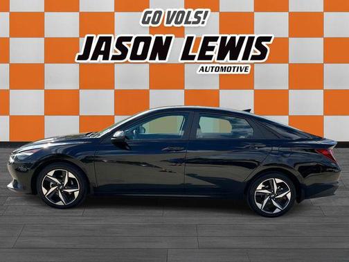 Phantom Black 2023 Hyundai ELANTRA SEL