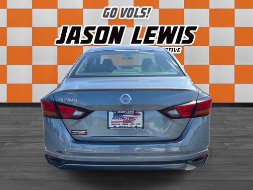 Gun Metallic 2022 Nissan Altima S FWD