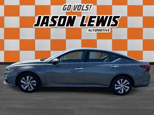 Gun Metallic 2022 Nissan Altima S FWD