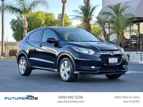 Crystal Black Pearl 2016 Honda HR-V EX