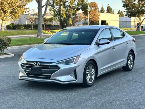 2020 Hyundai ELANTRA Value Edition