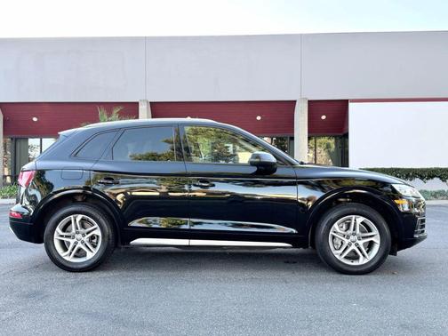2018 Audi Q5 2.0T Tech Premium