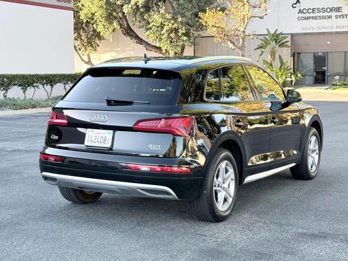 2018 Audi Q5 2.0T Tech Premium