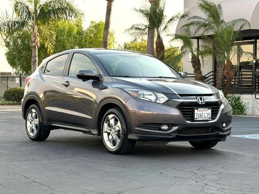 Grey 2016 Honda HR-V EX