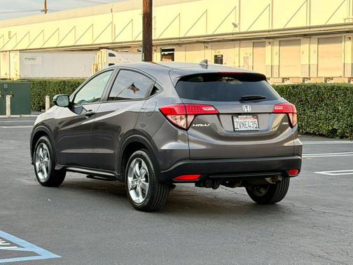 Grey 2016 Honda HR-V EX