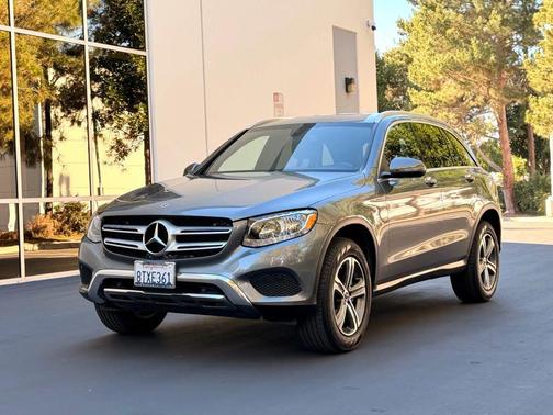 2018 Mercedes-Benz GLC 300 Base