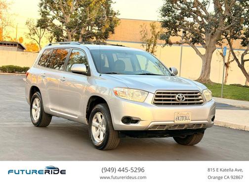 2010 Toyota Highlander SE