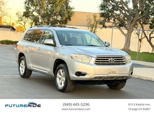 2010 Toyota Highlander SE