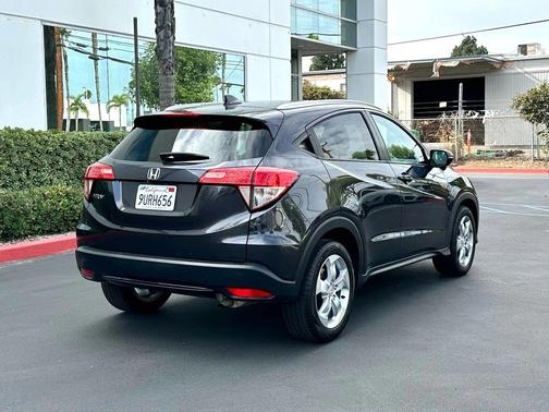 2016 Honda HR-V EX-L w/Navigation
