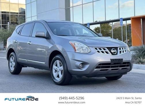 Brilliant Silver Metallic 2013 Nissan Rogue S