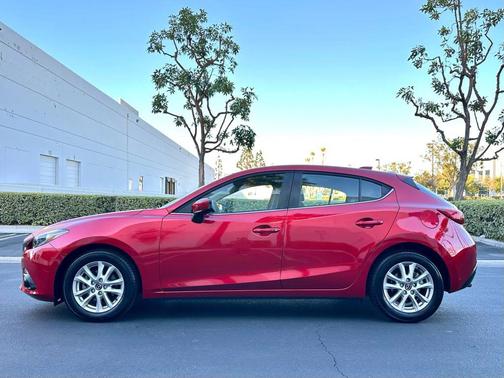 2015 Mazda Mazda3 i Grand Touring