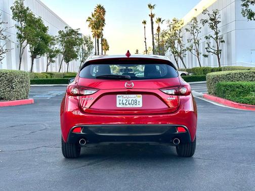 2015 Mazda Mazda3 i Grand Touring