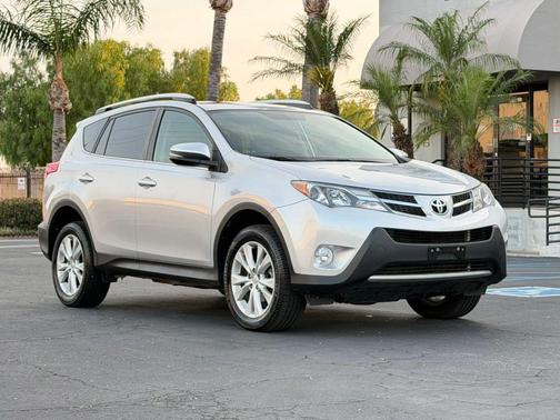 Classic Silver Metallic 2013 Toyota RAV4 Limited