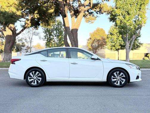 2020 Nissan Altima S FWD