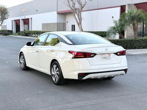 2020 Nissan Altima S FWD