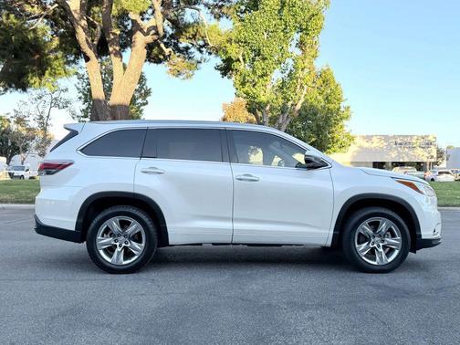 2015 Toyota Highlander Limited