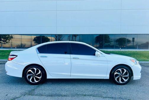2016 Honda Accord EX